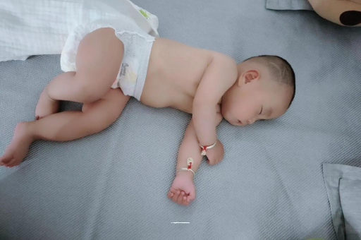 屯昌宝宝口水多怎么回事